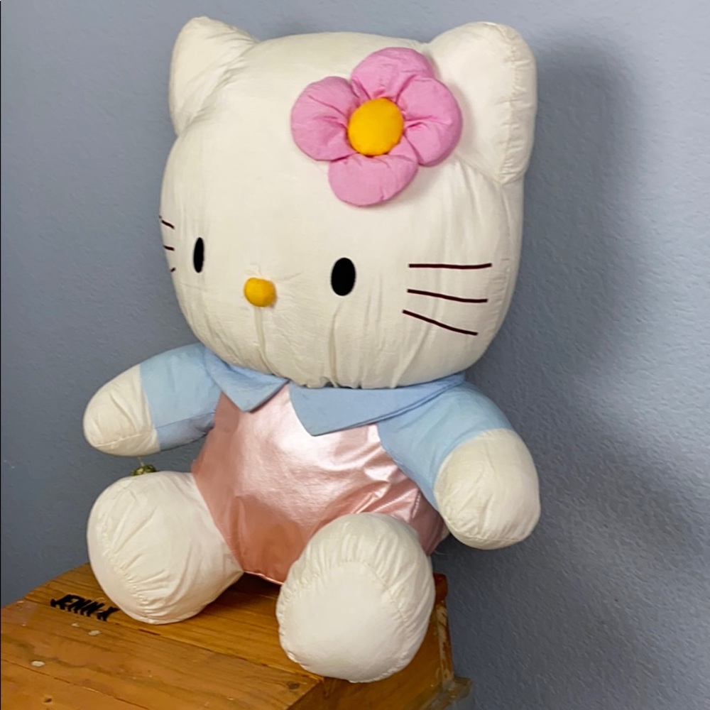 🧧Sold🧧Vintage giant hello kitty doll - Picture 2 of 6
